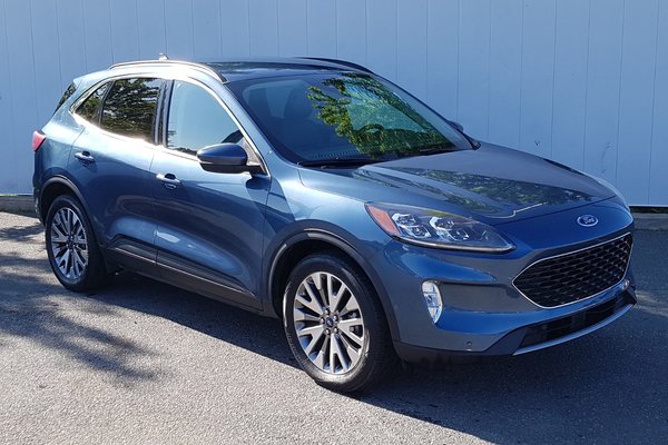 2020 Ford Escape Titanium Hybrid Leather | Nav | Cam | USB