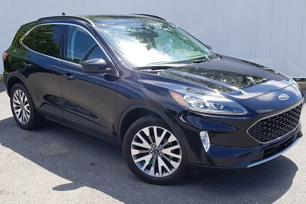 2022 Ford Escape Titanium | Leather | Nav | Cam | USB | HtdWheel