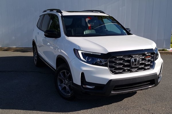2024 Honda Passport TrailSport | Leather | Roof | Cam | USB | HtdWheel