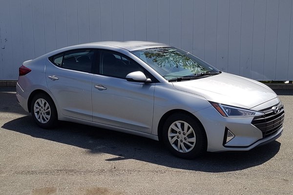 2020 Hyundai Elantra Essential