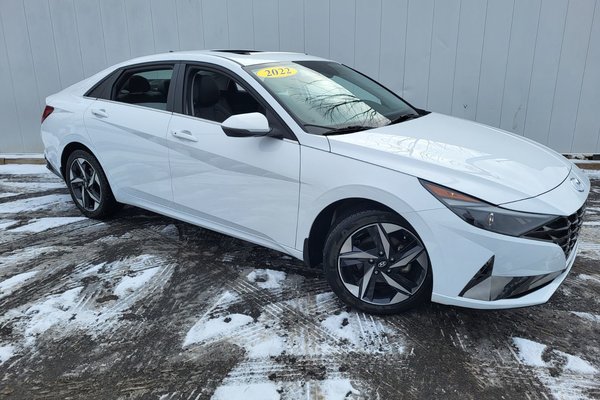 2022 Hyundai Elantra Ultimate | Leather | Roof | Cam | Warranty to 2027