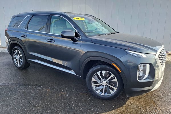 2020 Hyundai Palisade Essential | 8-Pass | Cam | USB | Warranty to 2025