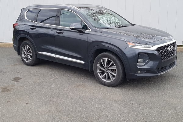 2020 Hyundai Santa Fe Preferred | Leather | Roof | Cam | USB | HtdWheel