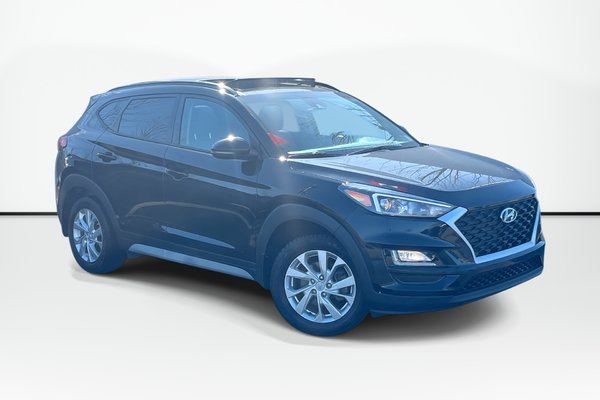 2021 Hyundai Tucson Preferred | Leather | Roof | HtdWhee l Cam |