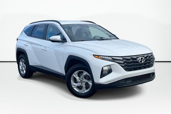 2022 Hyundai Tucson Preferred | Cam | USB | HtdSeats | Bluetooth