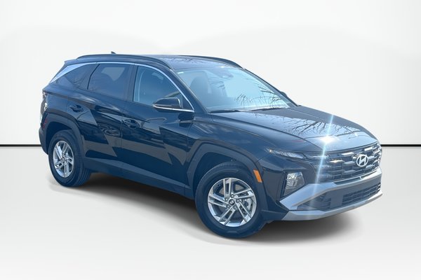 2025 Hyundai Tucson Preferred | Cam | USB | HtdWheel |  Bluetooth