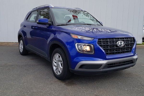 2024 Hyundai Venue Preferred | Cam | USB | HtdWheel | Bluetooth | XM