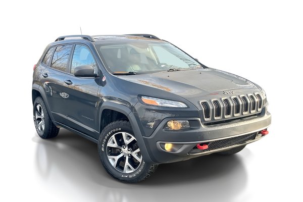 2016 Jeep Cherokee Trailhawk | Leather | Roof | Cam | USB