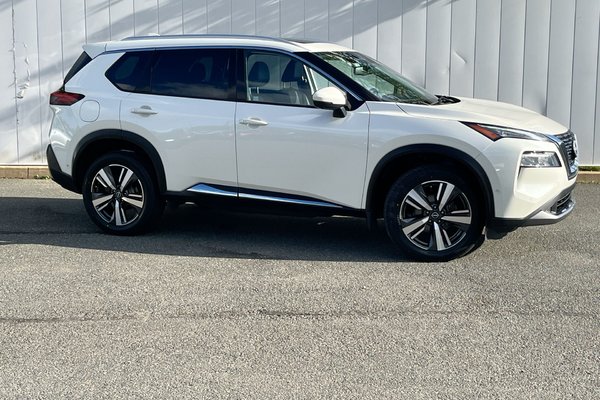 2022 Nissan Rogue SL | Leather | Roof | Nav | Cam | USB | HtdWheel