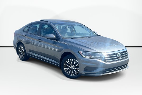 2019 Volkswagen Jetta Highline | Leather | Roof | Cam | USB | HtdSeats