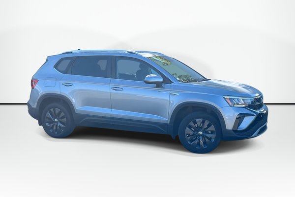 2023 Volkswagen Taos Comfortline | Roof | HTD Seats | Warranty to 2031