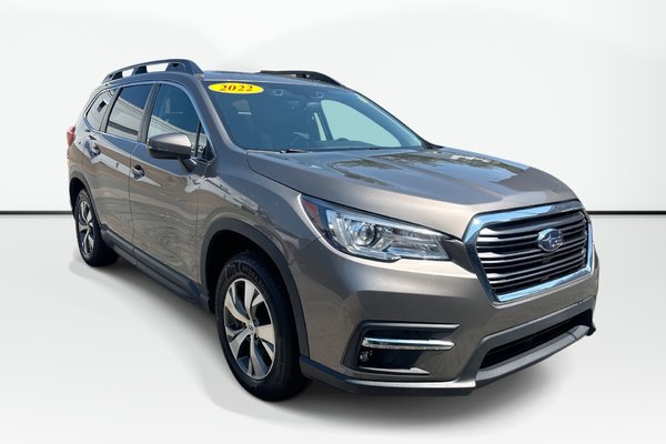 2022 Subaru Ascent Touring | Leather | Roof | Cam |  USB | HtdSeats
