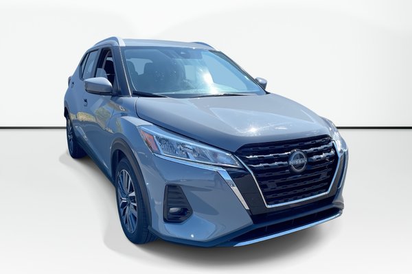 2025 Nissan KICKS PLAY SV | Backup Cam | USB | Keyless | Warranty to 2030