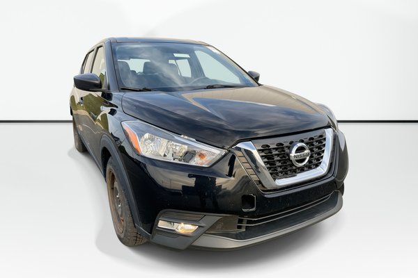 2018 Nissan KICKS S | Backup Cam | USB | Keyless