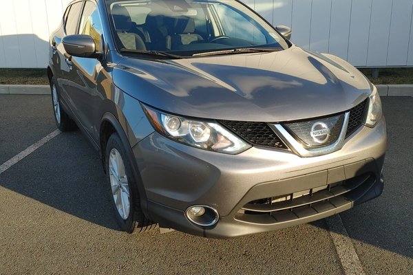 2019 Nissan Qashqai SV | SunRoof | Cam | USB | HtdWheel | Bluetooth