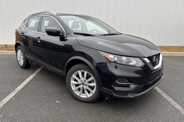 2021 Nissan Qashqai SV | SunRoof | Cam | HtdSeats | Warranty to 2027