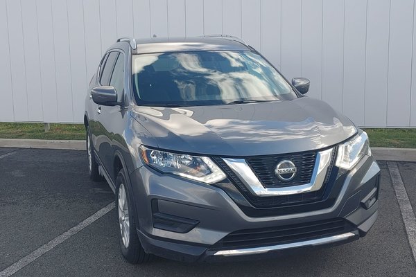 2020 Nissan Rogue S | Cam | USB | HtdSeats | Warranty to 2025