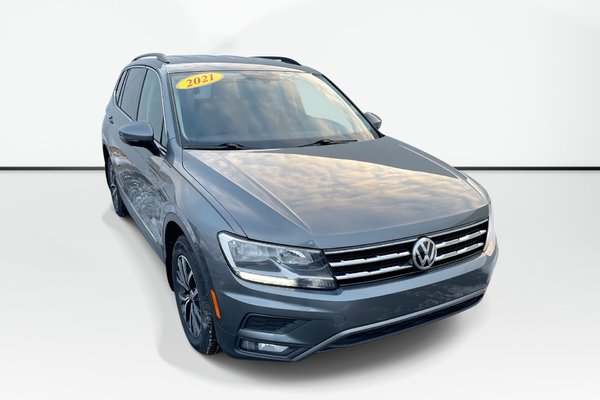 2021 Volkswagen Tiguan Comfortline | Leather | Htd Seats | Backup Camera