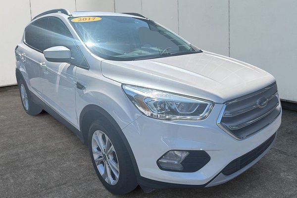 2017 Ford Escape SE | USB | HtdSeats | Bluetooth| Keyless