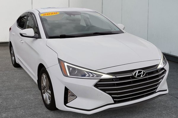 2020 Hyundai Elantra Preferred w/Sun & Safety Package | Roof | Cam