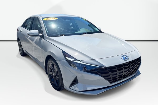 2023 Hyundai Elantra Preferred | Cam | USB | HtdSeats | Bluetooth | XM