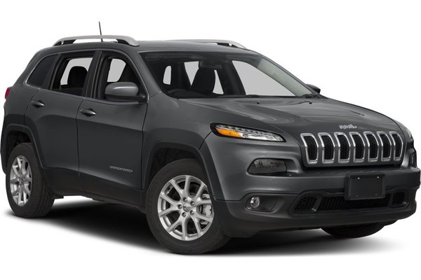 2017 Jeep Cherokee North | Cam | USB | HtdSeats | Bluetooth | Keyless