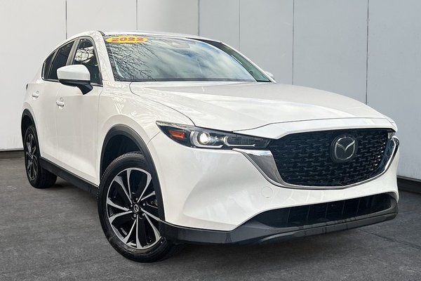 2022 Mazda CX-5 GS | Leather | Cam | USB | Warranty to 2029