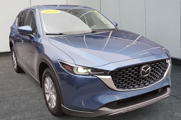 2023 Mazda CX-5 GS |  Cam | USB | HtdSeats | Bluetooth | Keyless |