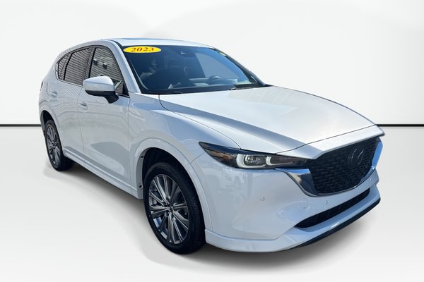 2023 Mazda CX-5 Signature | Leather | Roof | Cam | USB | HtdSeats
