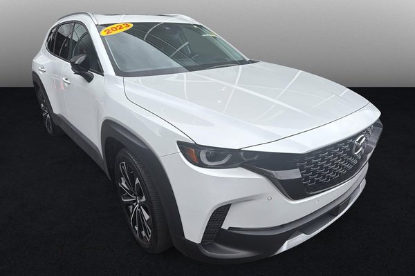 2023 Mazda CX-50 GT w Turbo | Leather | Sunroof | Nav | Cam | USB