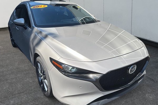 2022  Mazda3 Sport GT | Leather | Roof | Nav | Cam | USB | HtdWheel