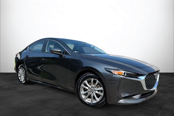 2023 Mazda Mazda3 GS | Leather | Cam | HtdWheel | Warranty to 2028