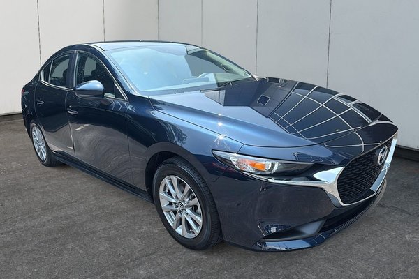 2024 Mazda Mazda3 GX | Cam | USB | HtdSeats | Bluetooth | Keyless
