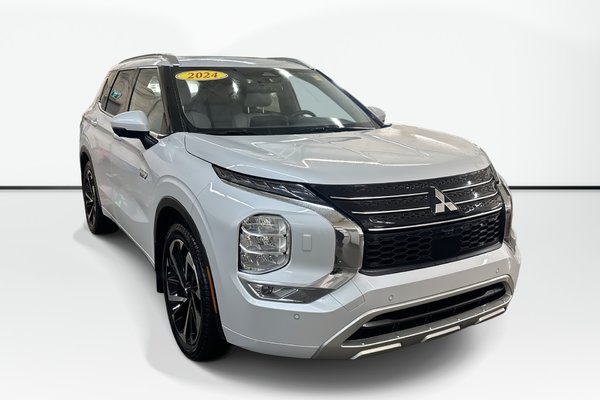 2024 Mitsubishi Outlander GT Premium | PHEV | Leather | Roof | Nav | Cam