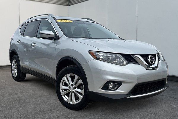 2016 Nissan Rogue SV | Cam | USB | HtdSeats | Bluetooth | Keyless