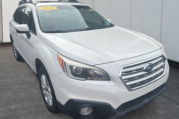 2015 Subaru Outback Touring | Leather | Sunroof | Cam | USB | HtdSeats
