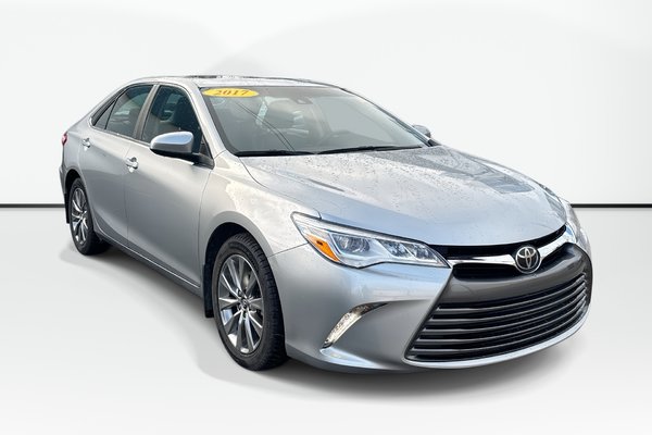 2017 Toyota Camry XSE | Leather | Roof | Cam | USB |  HtdWheel