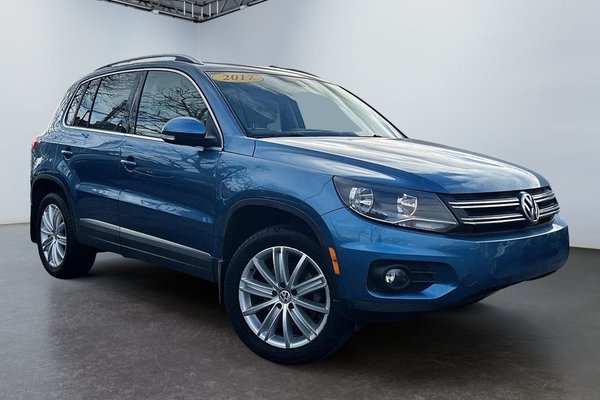 2017 Volkswagen Tiguan Comfortline | Leather | Cam | USB | HtdSeats