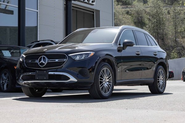 2024 Mercedes-Benz GLC300