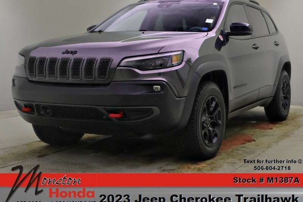 2023 Jeep Cherokee Trailhawk