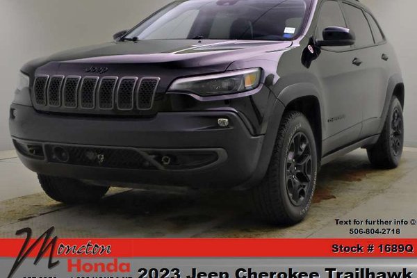 2023 Jeep Cherokee Trailhawk