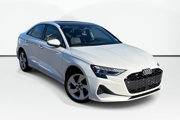 2026 Audi Audi A3 Komfort Leather | Roof | Cam | USB | Htd Seats