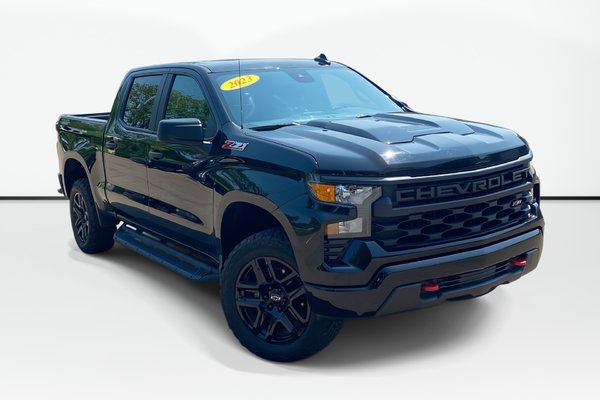 2023 Chevrolet SILVERADO 1500 CUSTOM TRAIL BOSS