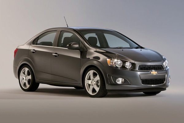 2016 Chevrolet Sonic LT | Cam | USB | HtdSeats | Cruise | TPMS
