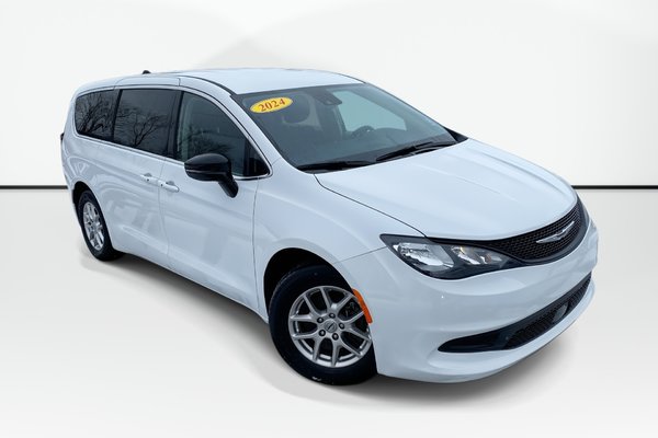 2024 Chrysler GRAND CARAVAN SXT | 7-Pass | Cam | HtdWheel | Warranty to 2029