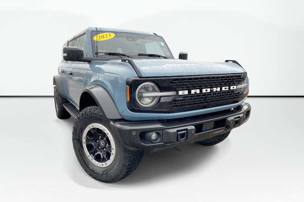 2023 Ford BRONCO BASE