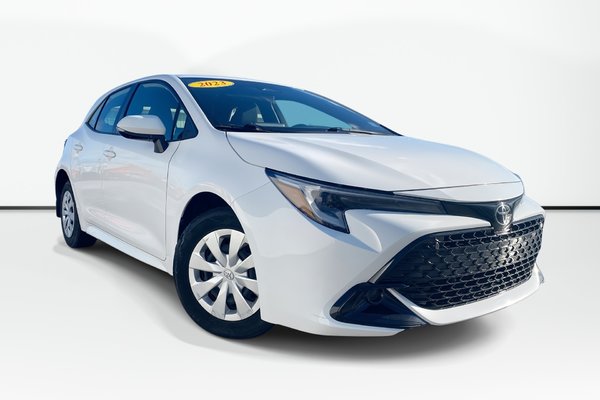2023 Toyota COROLLA HATCHBACK BASE | Cam | USB | SafetySense3.0 | Warranty to 28