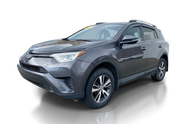 2018 Toyota RAV4 LE | Cam | HtdSeats | Cruise | AUX | TPMS