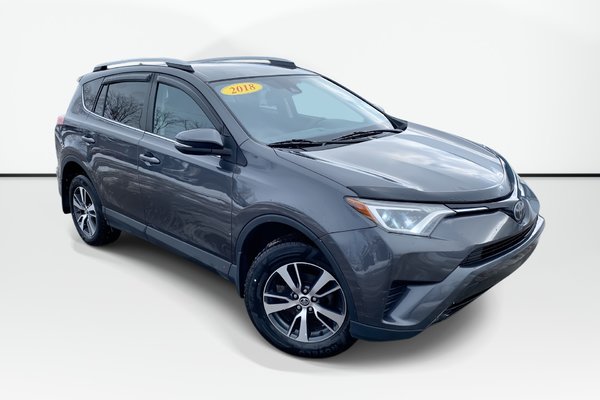2018 Toyota RAV4 LE | Cam | HtdSeats | Cruise | AUX | TPMS