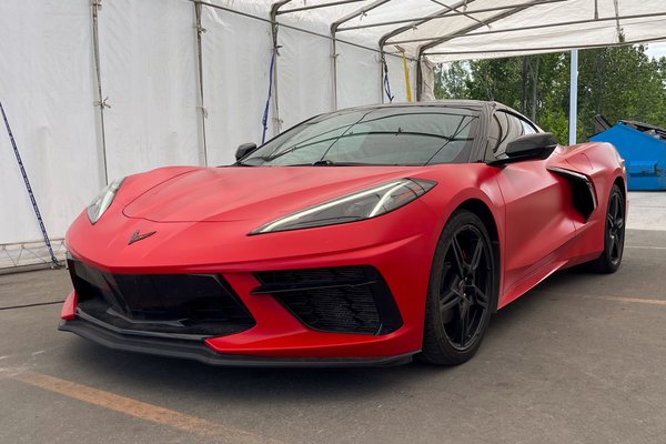 Corvette 1LT COUPE *ECHAPP PERFO* BOSE *CUIR ROUGE* CARPLAY